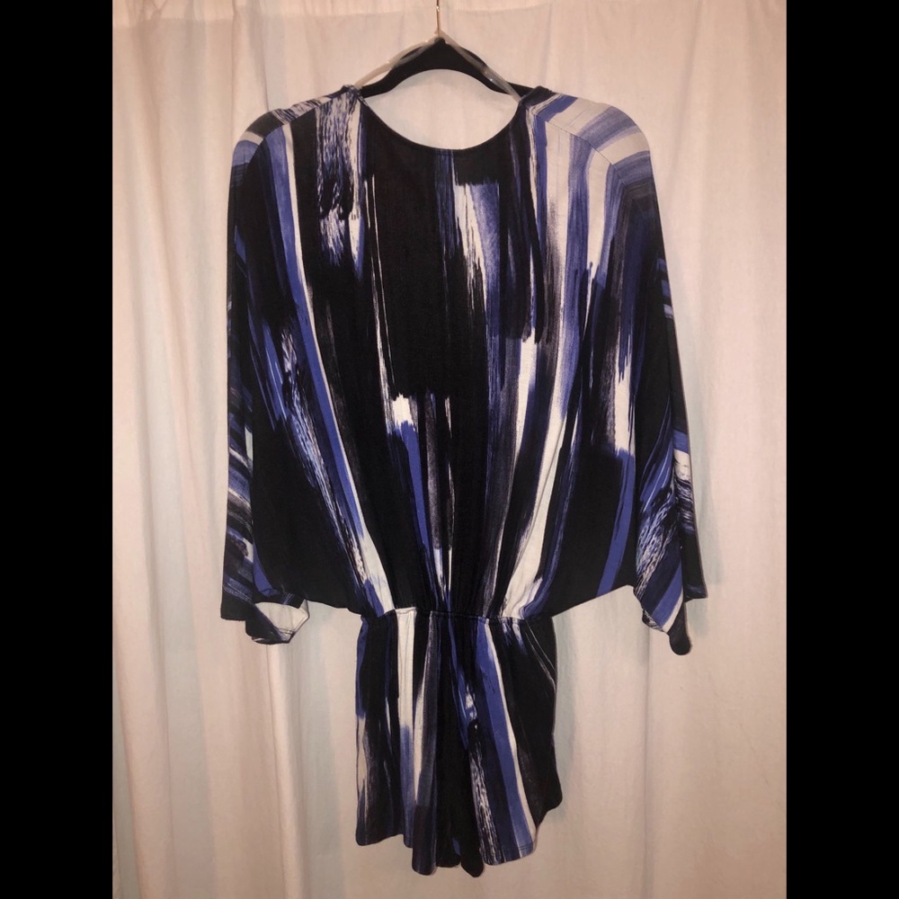 Patterned romper - Picture 2 of 2